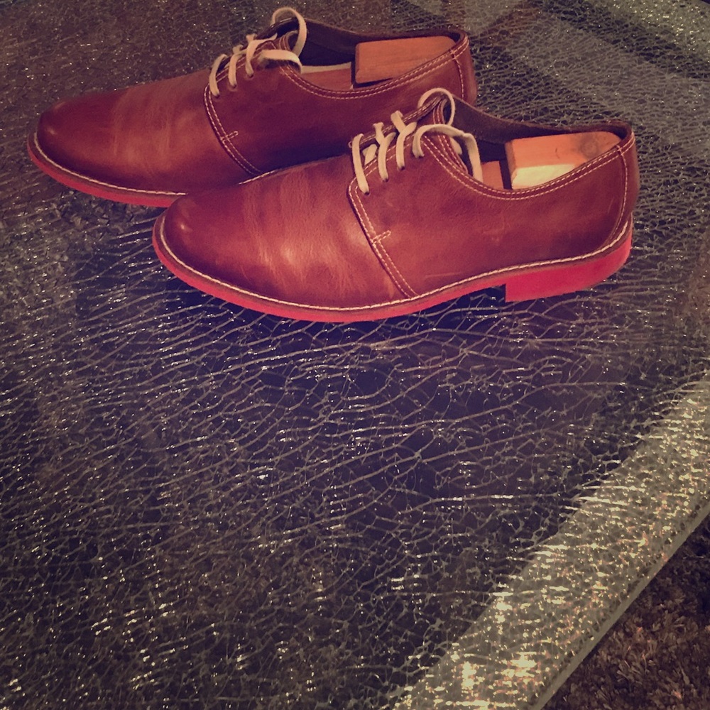 Brown Leather Cole Haan lace-ups - Sporty casual!